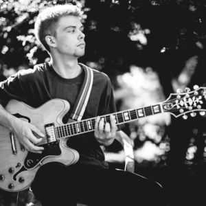 Meet your Posher, Quinton